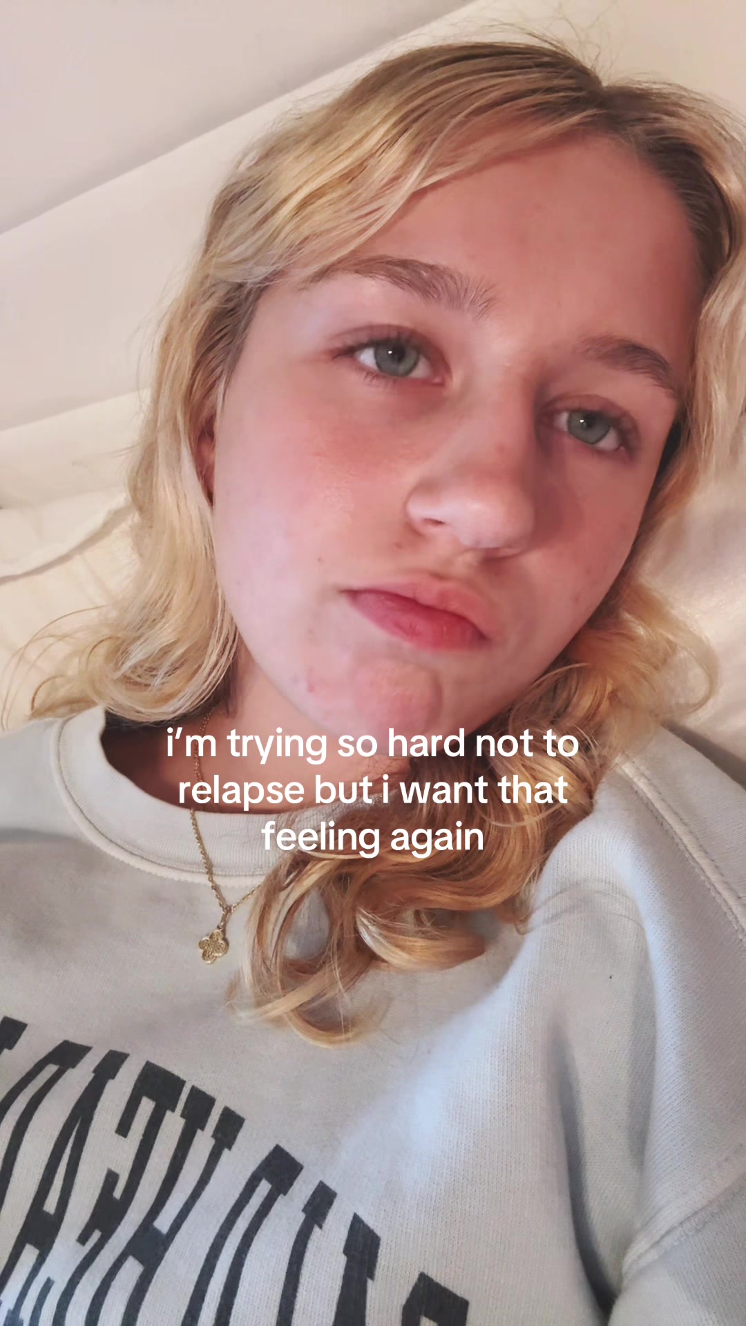 @༺♰༻
