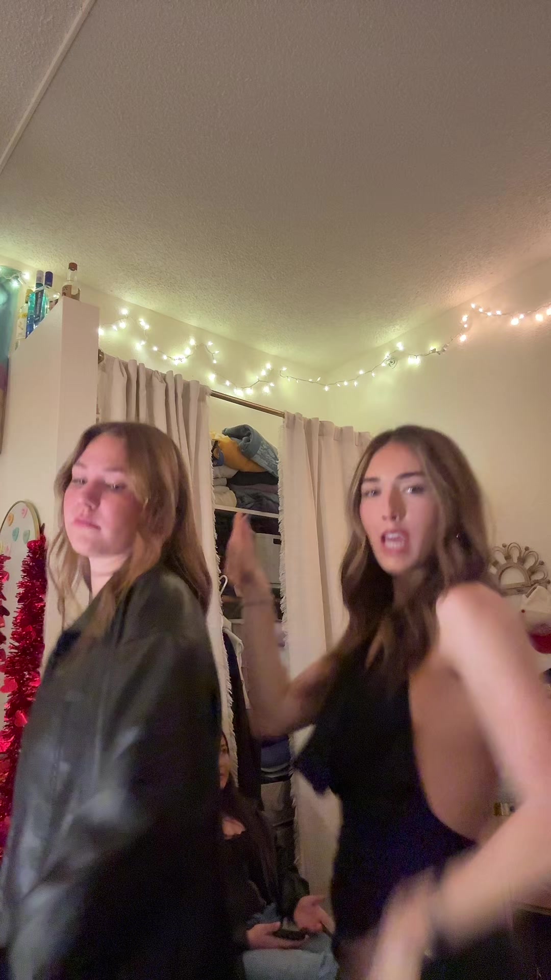 @bella