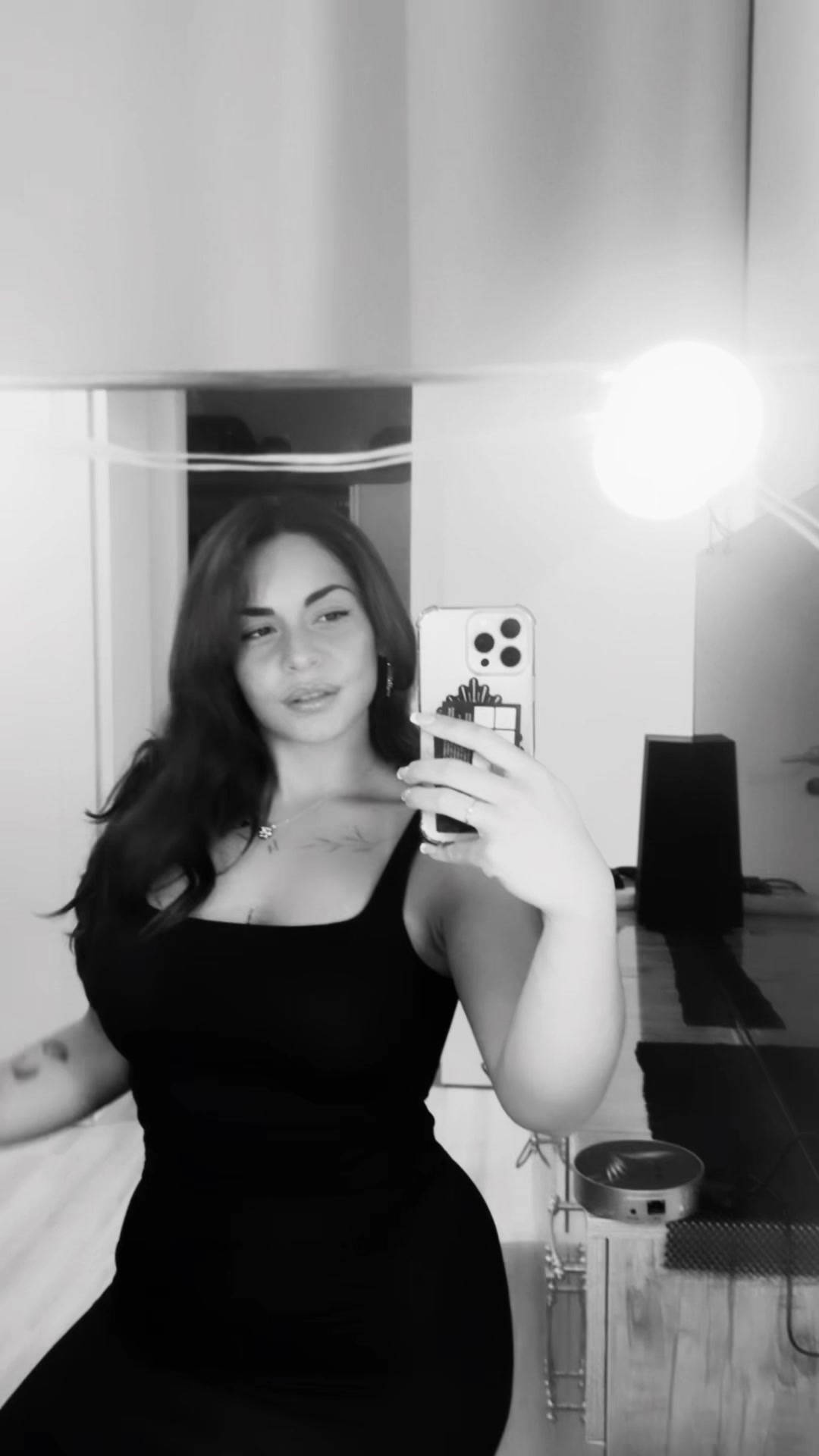 @Nika Giannino
