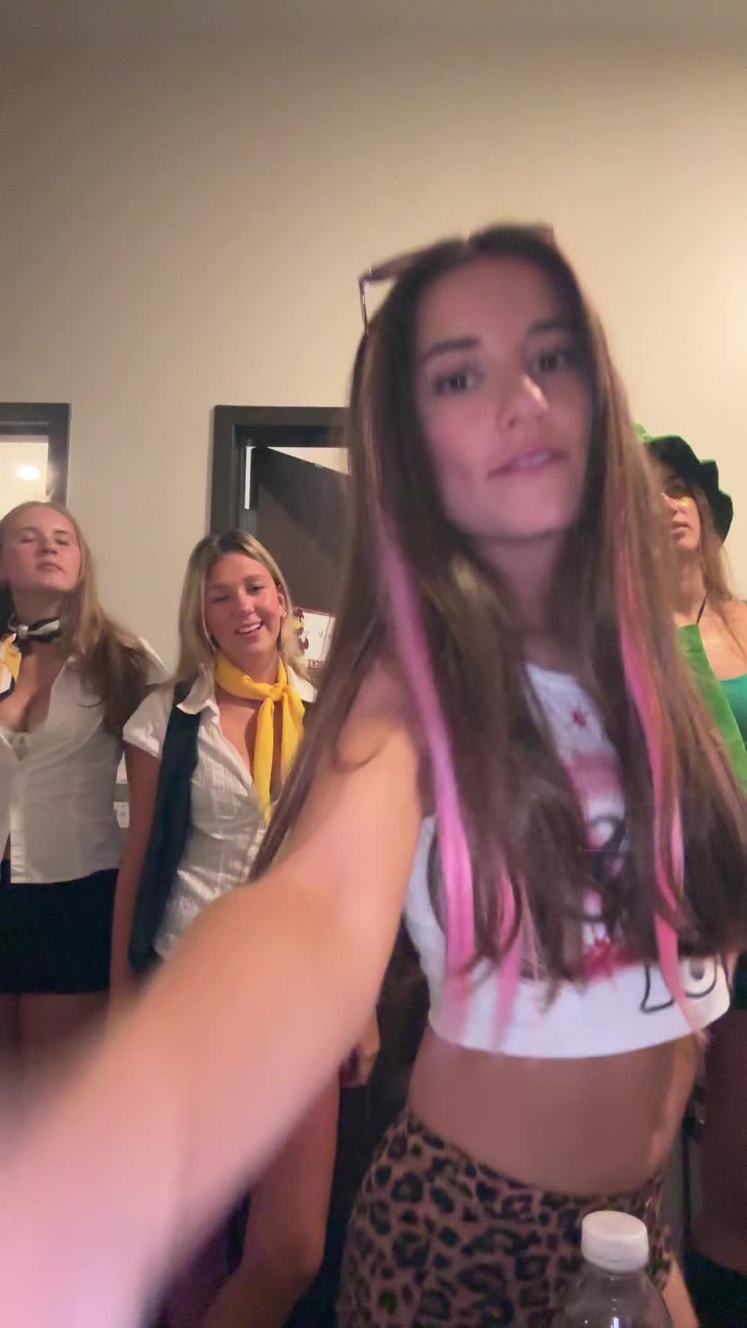 @Juliana