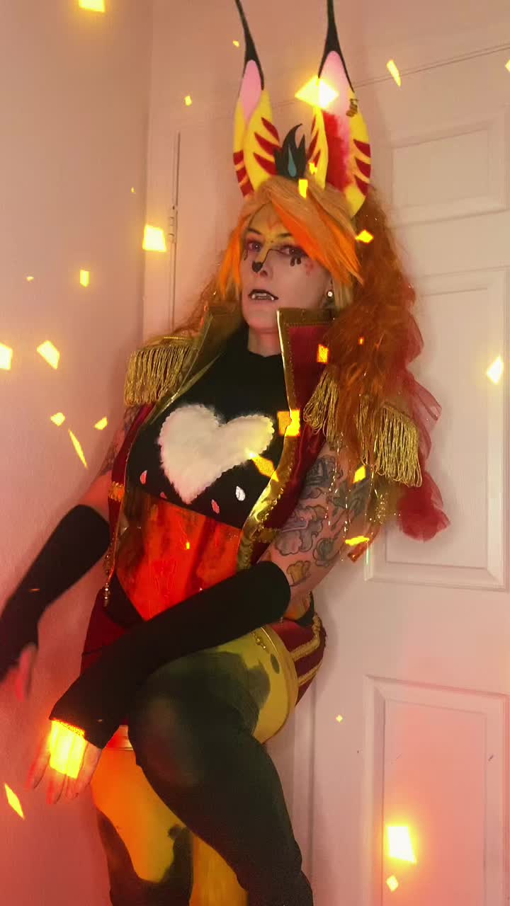 @Aurora Foxx