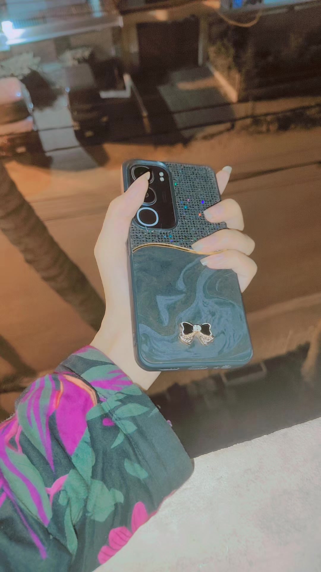 @𝙋𝙖𝙧𝙞 🌸