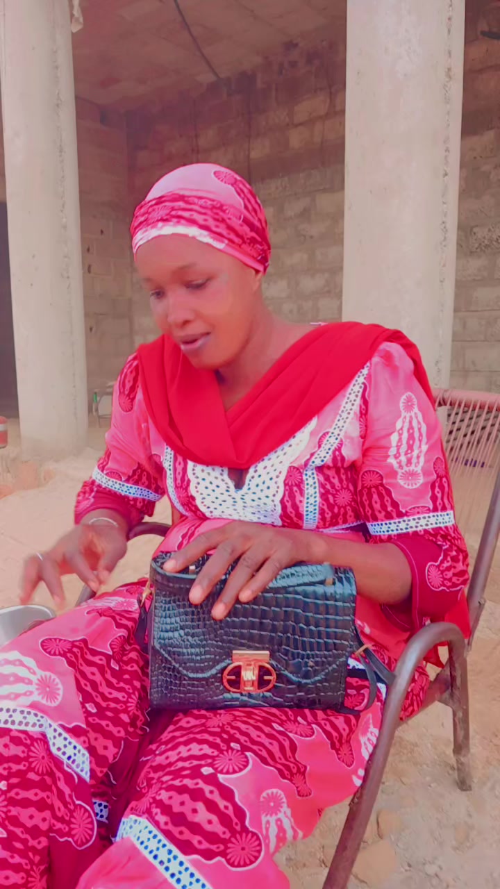 @kadiatou djir&eacute;