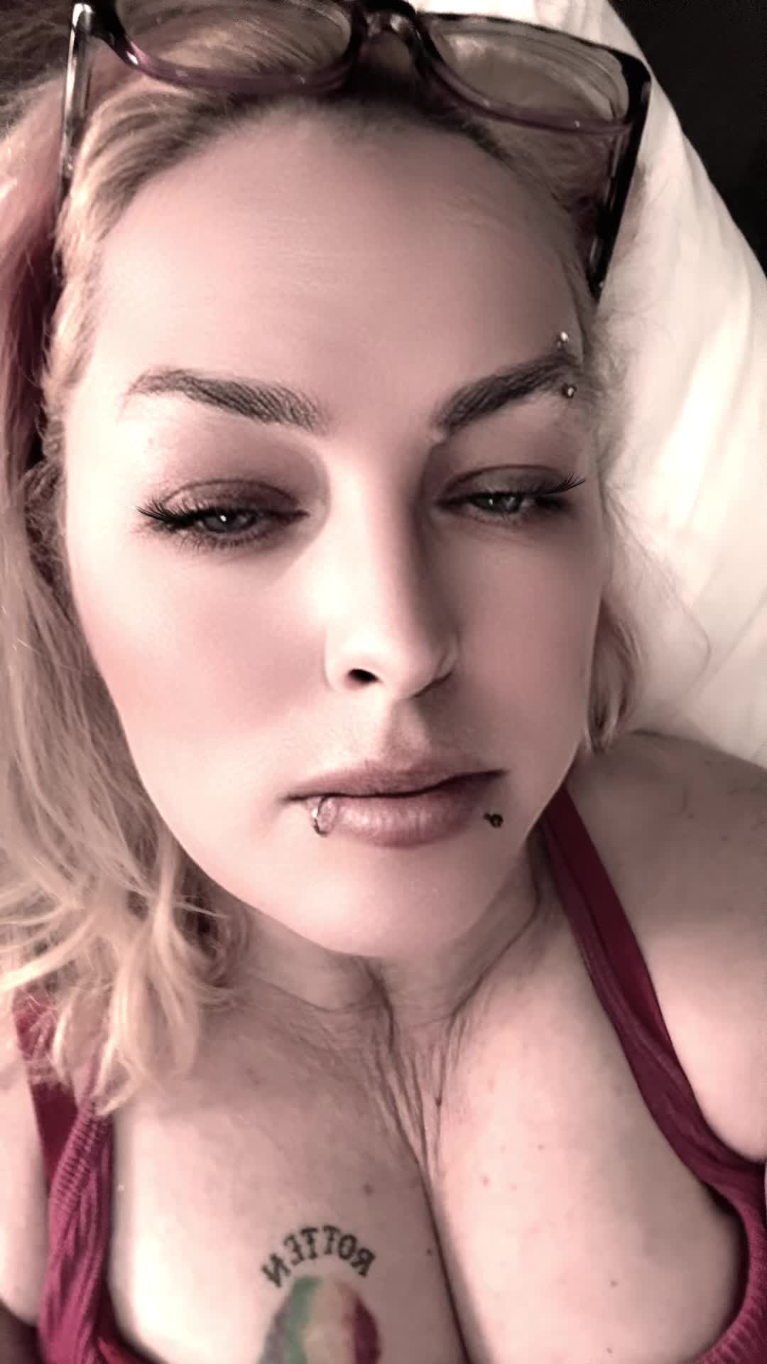 @harley.quinns.mistress