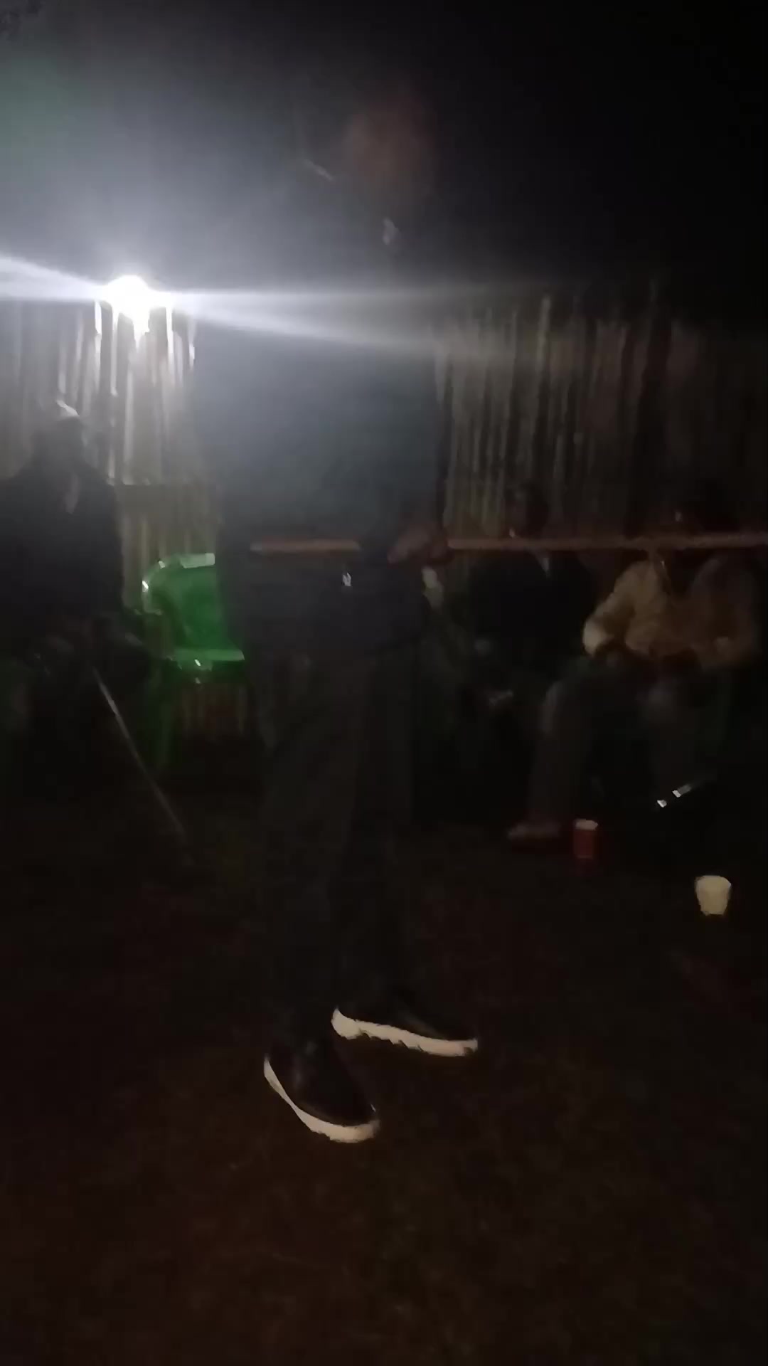 @VICKY BWOY