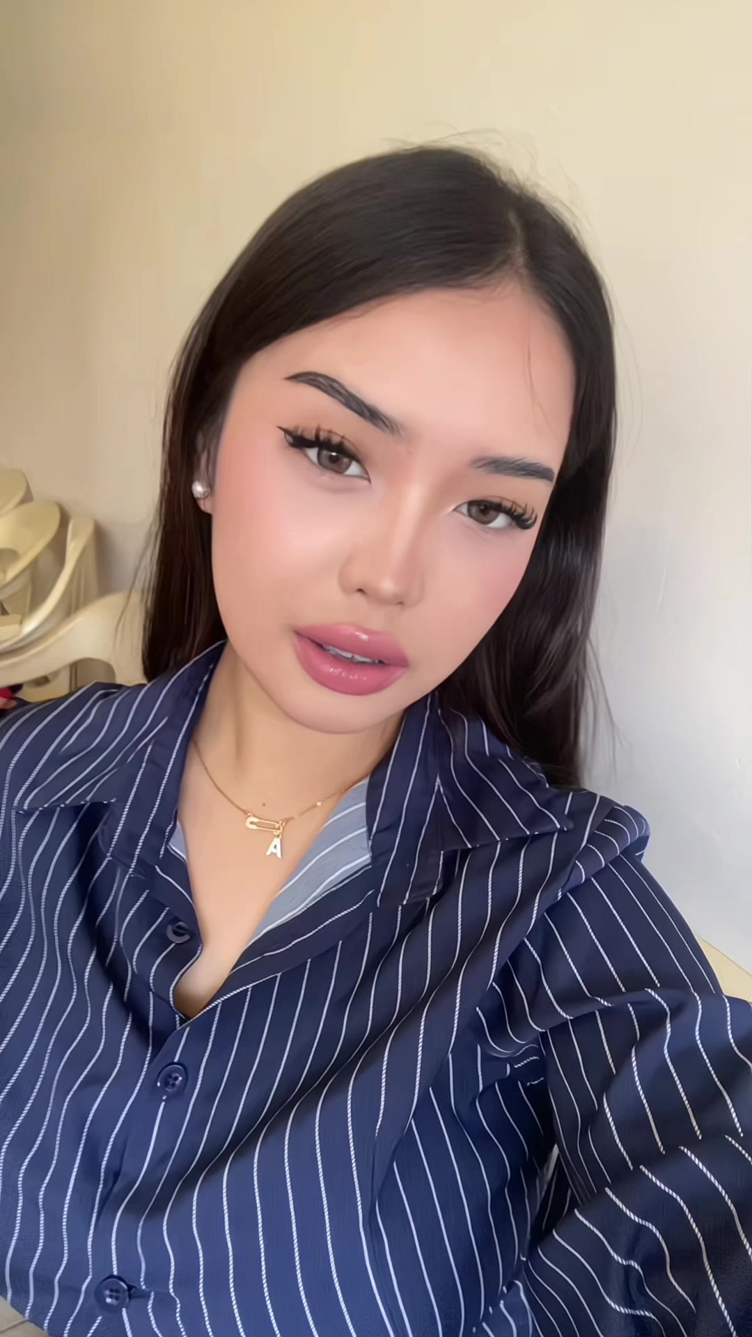 @Miss AA