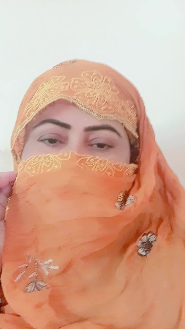 @Rabia Khan