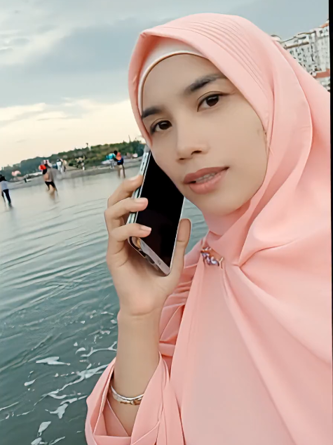 @happy girl 💞 💞tiktok.com/@zi
