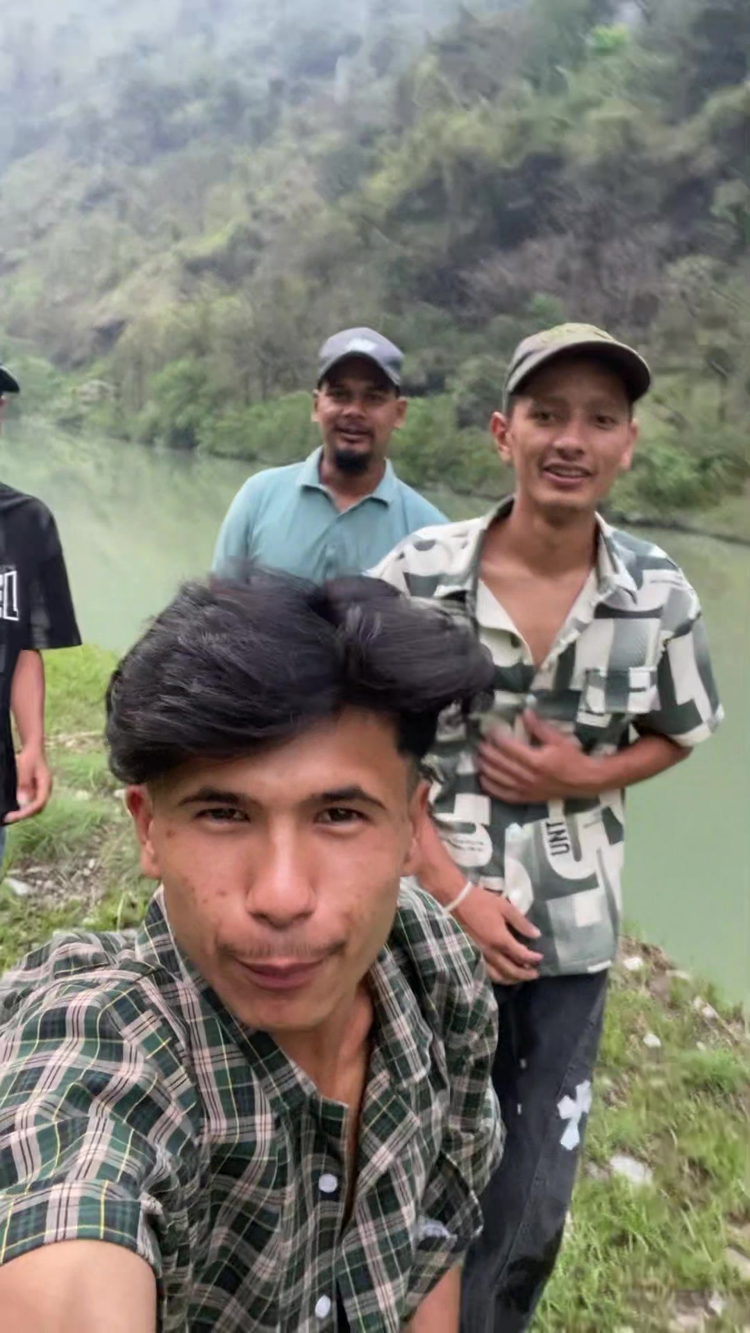 @YÕGÃ🩵🤫