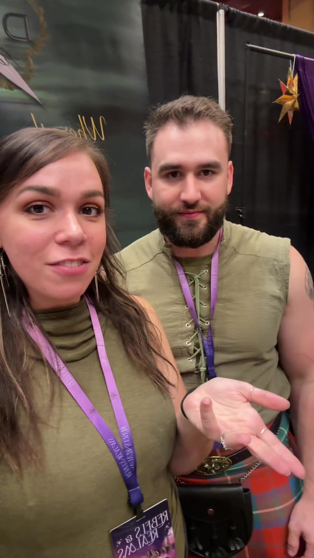@thatbooktalkcouple