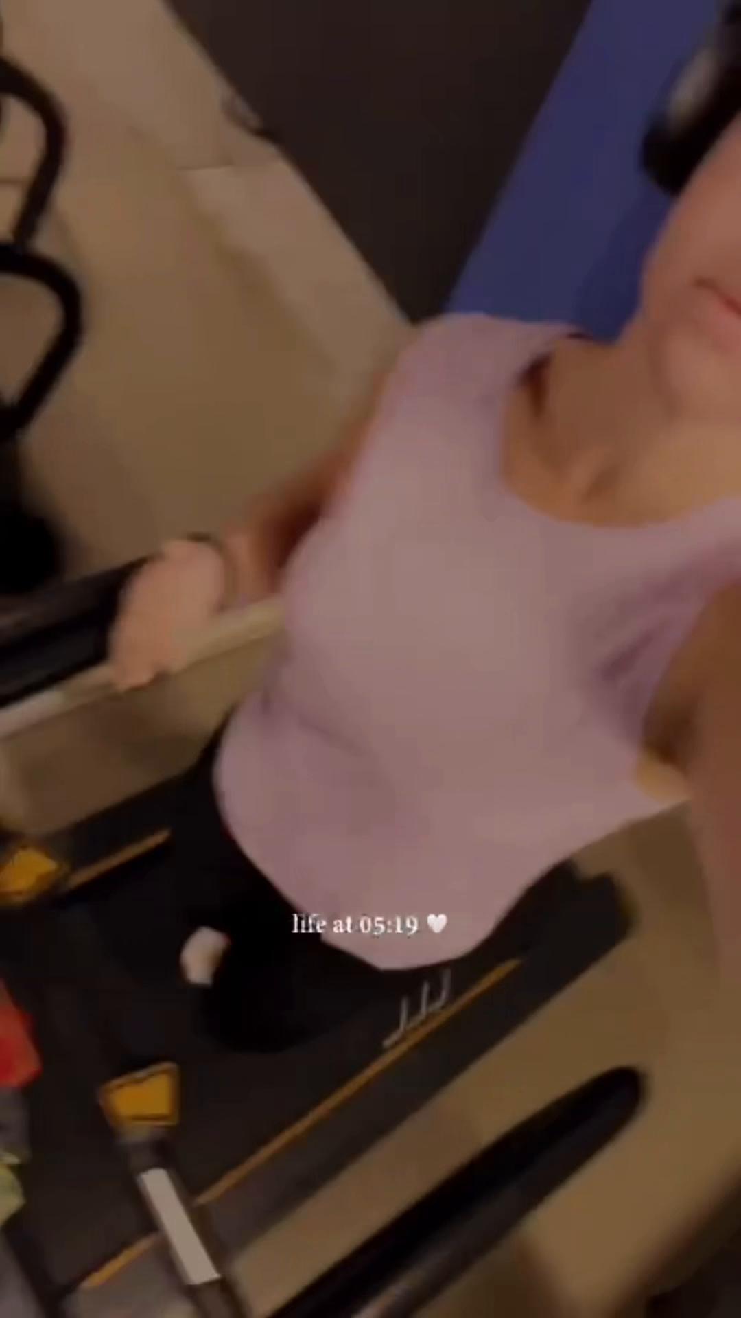 @Vica_philippovna