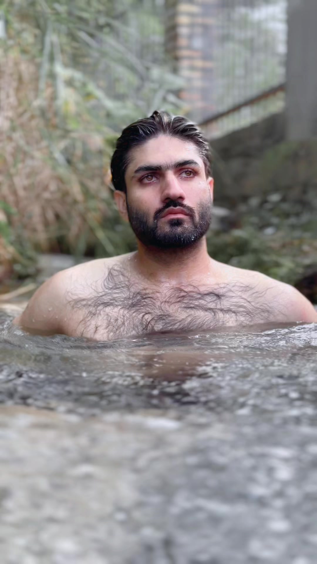 @KHAN🇵🇰