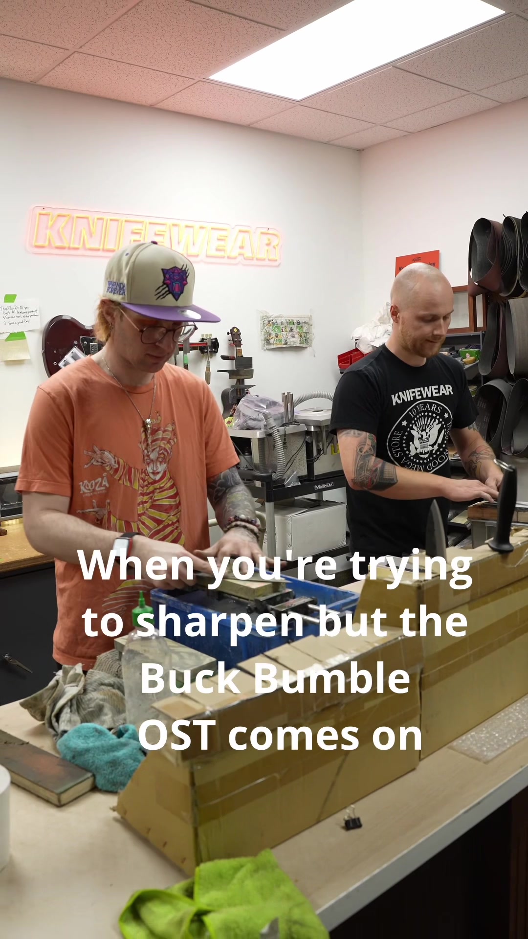 @Knifewear