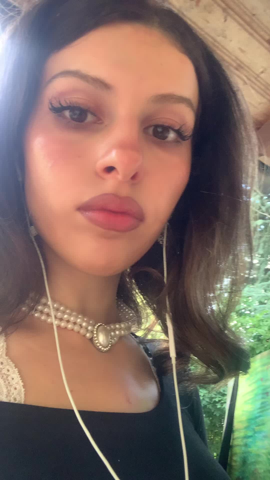 @Mina