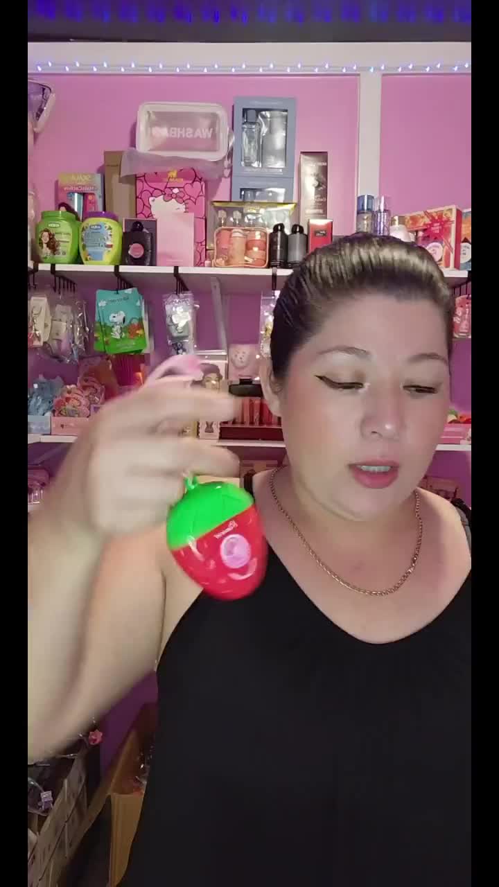 @Kiticosmetics