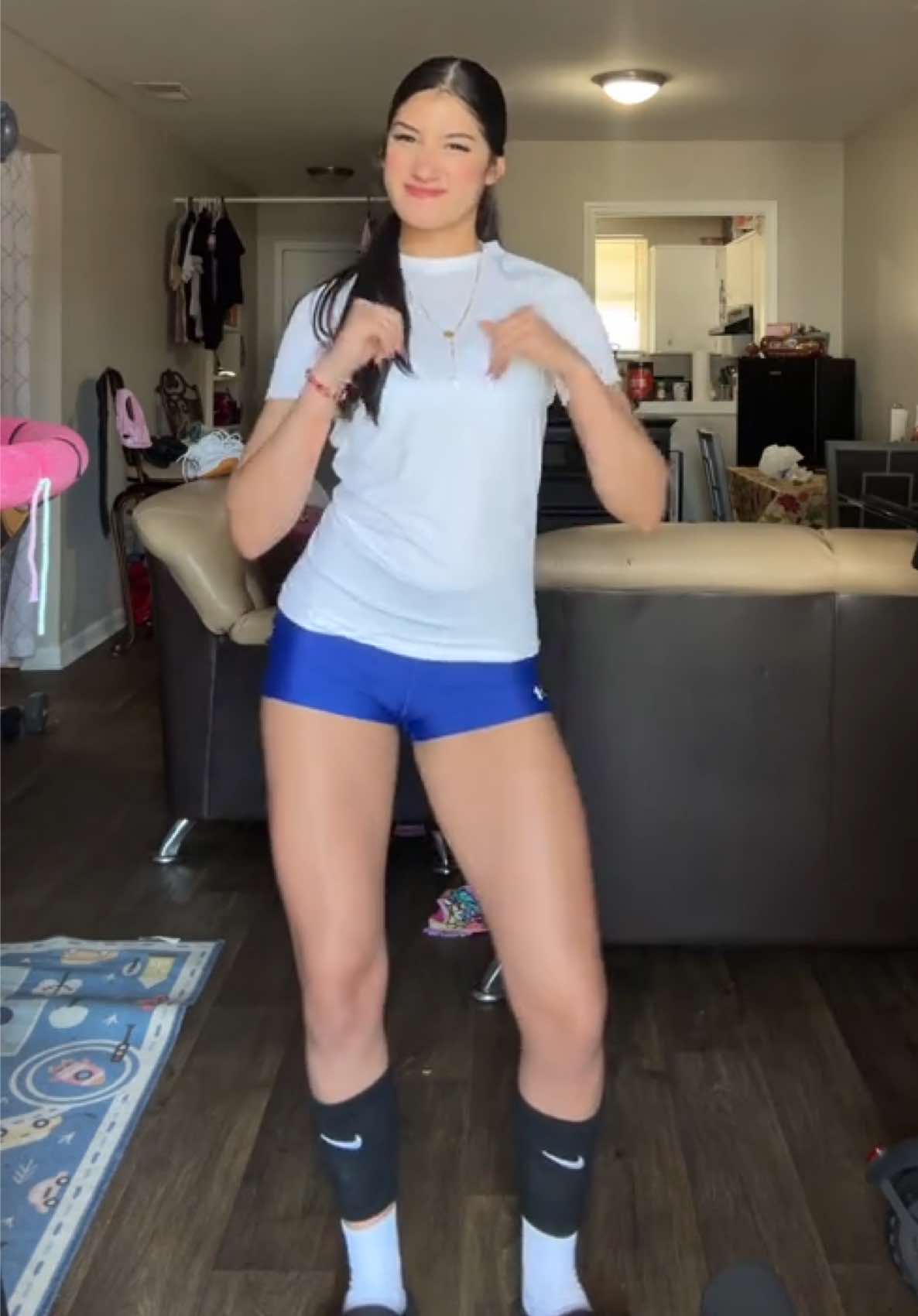 @valentina⚜️🔮