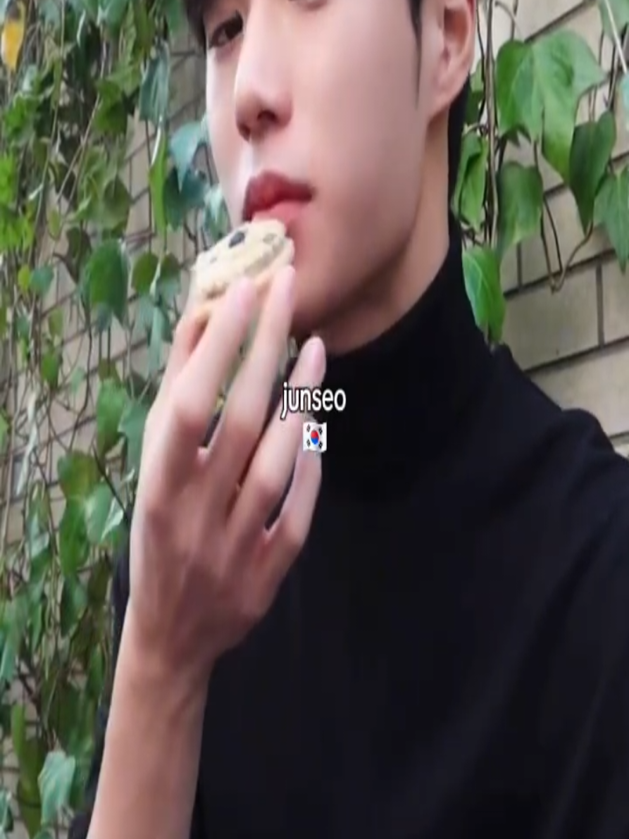 @𝒽𝓎𝓃𝒿𝒾𝓃 𝒻𝒶𝓋