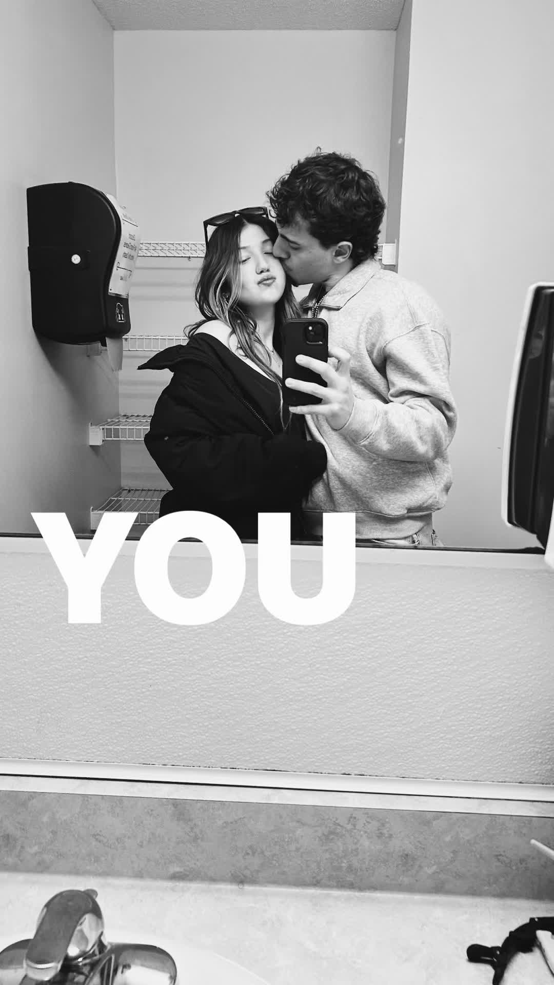 @Ella