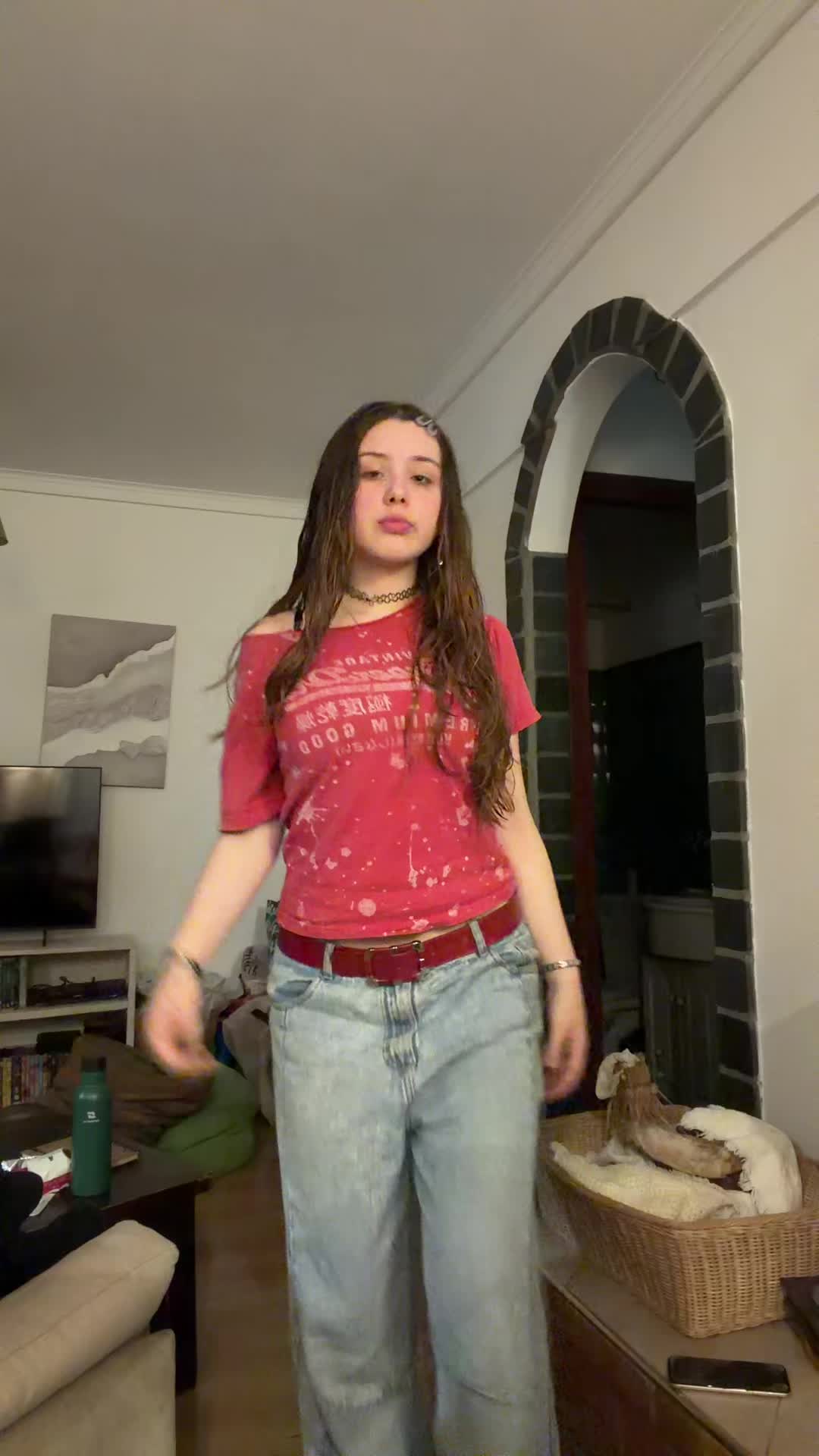 @🐩