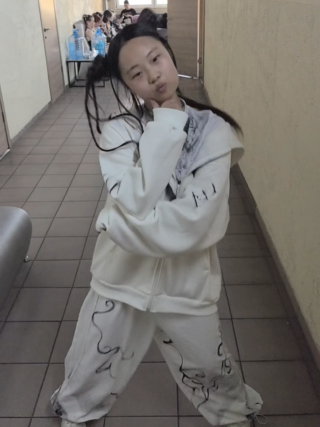 @Yudji _ Kim