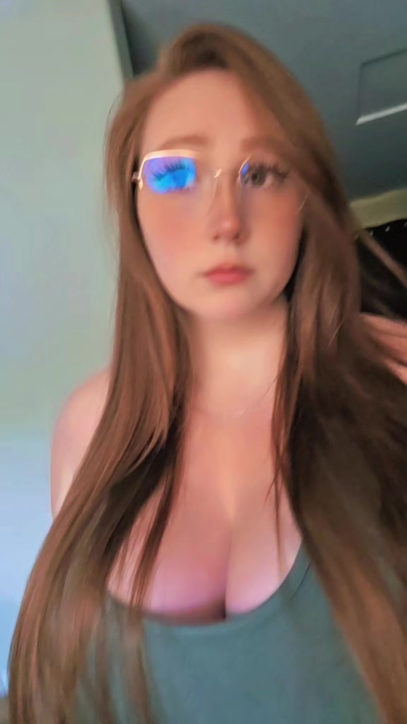 @Dee