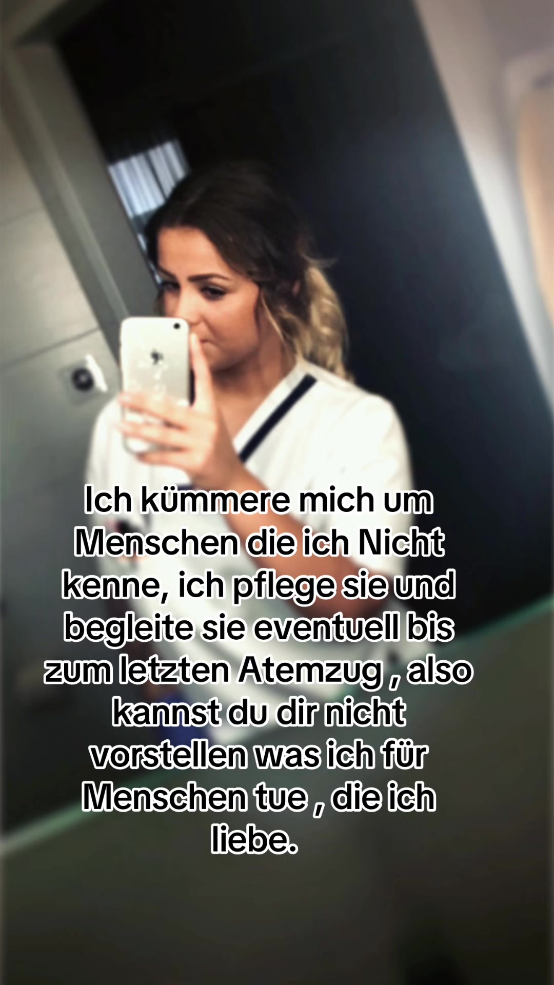 @𝓜𝓲𝓬𝓱𝓮𝓵𝓵𝓮🦋
