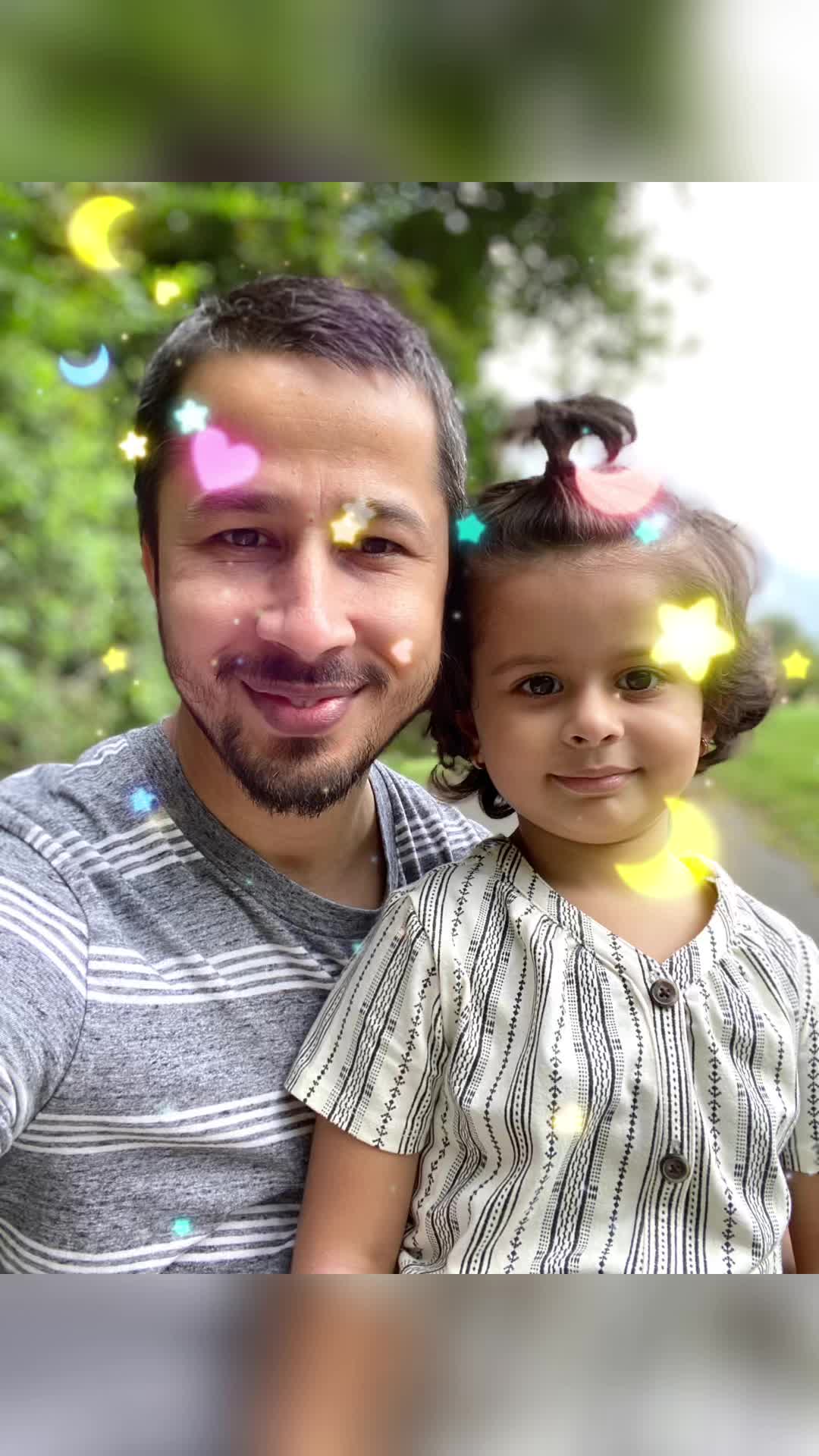 @सानशिका & स्तव्य