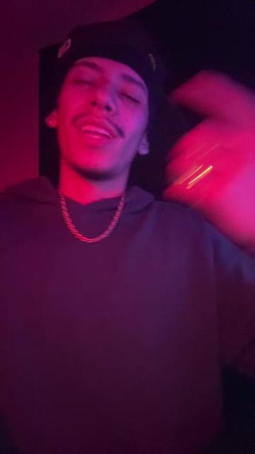 @3