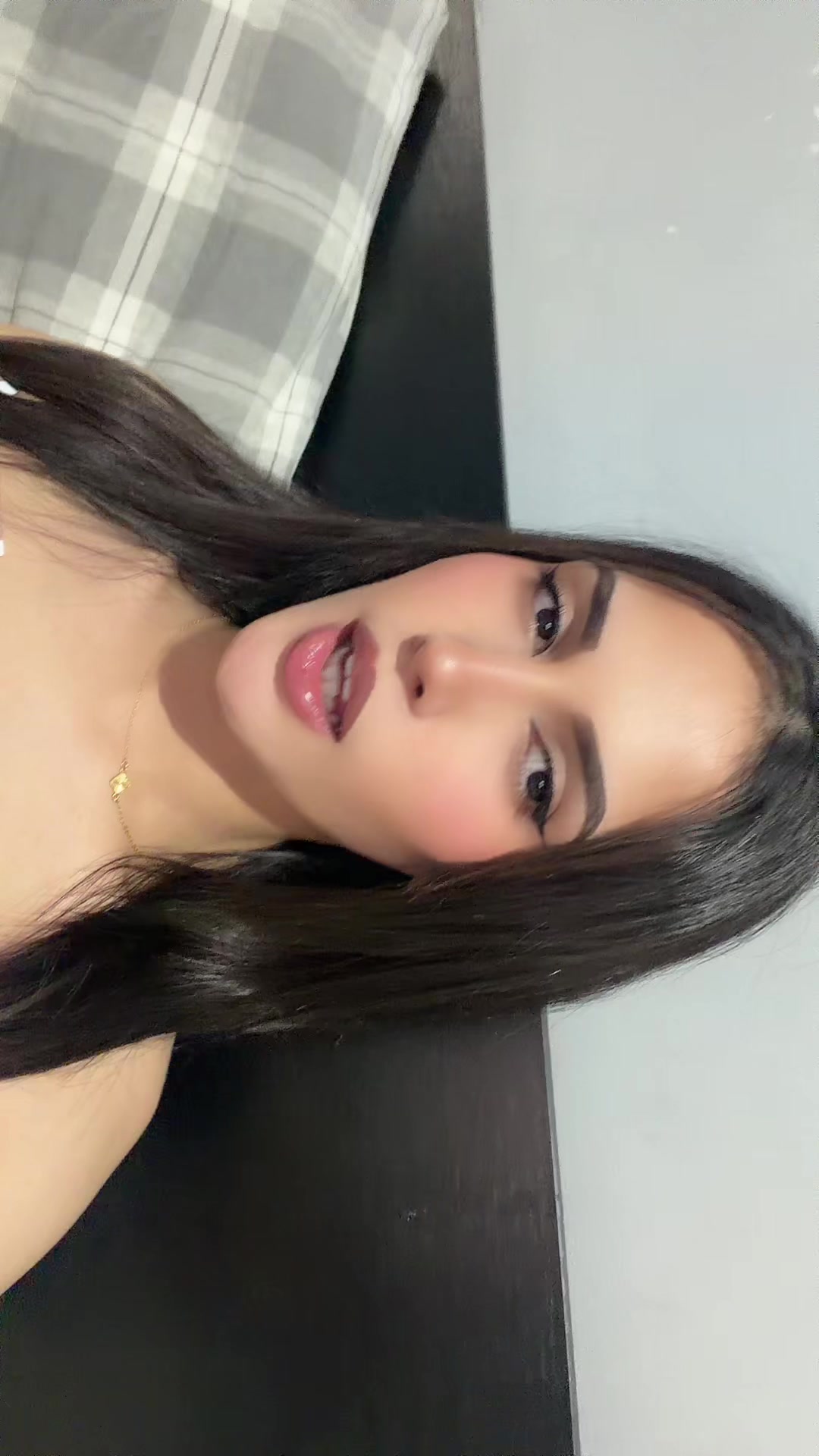 @Lmeryoula.04