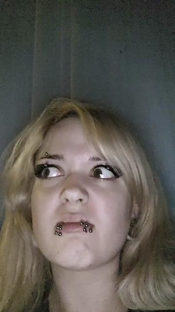 @graveyardratgirl