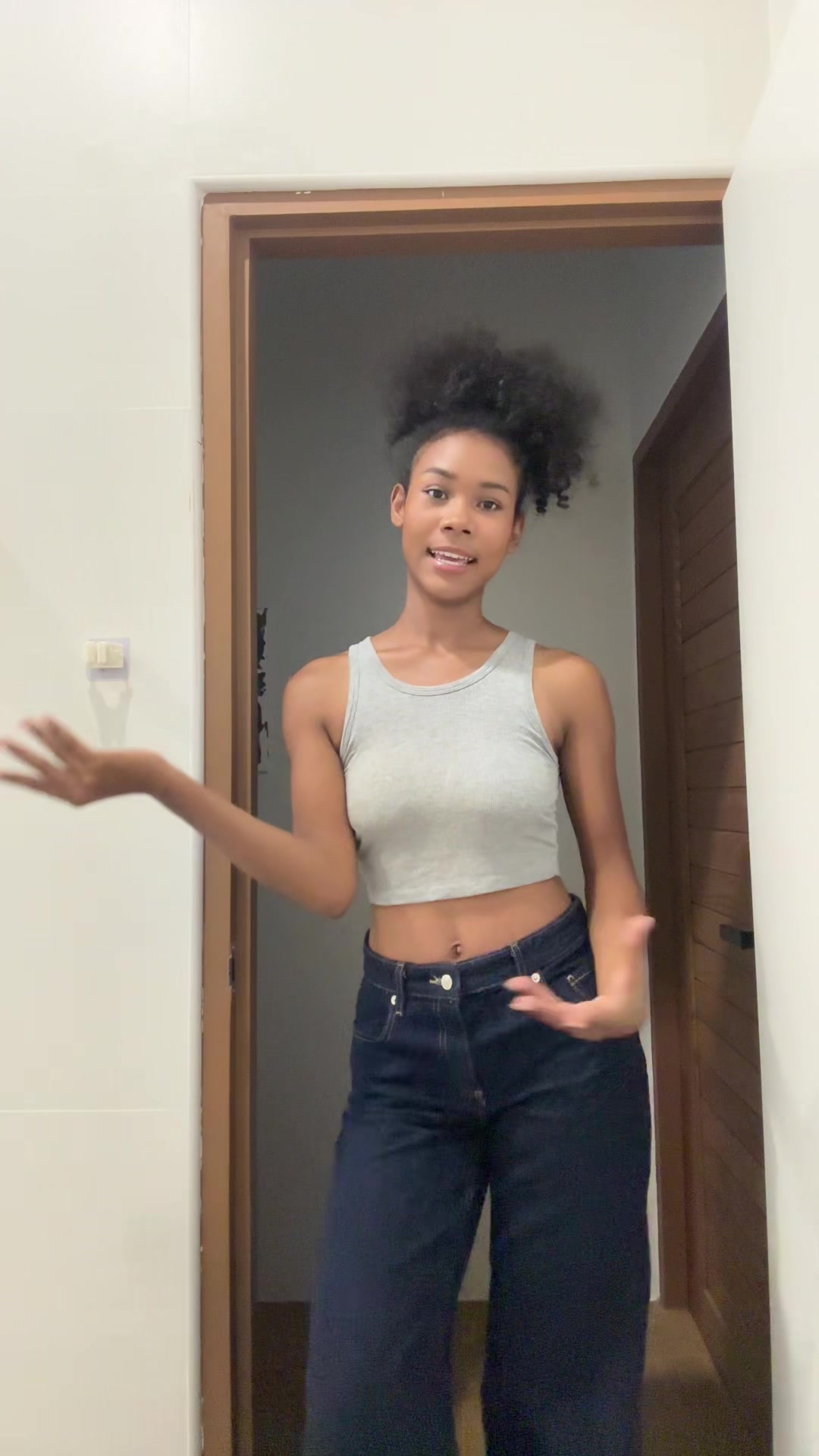 @Darasofia