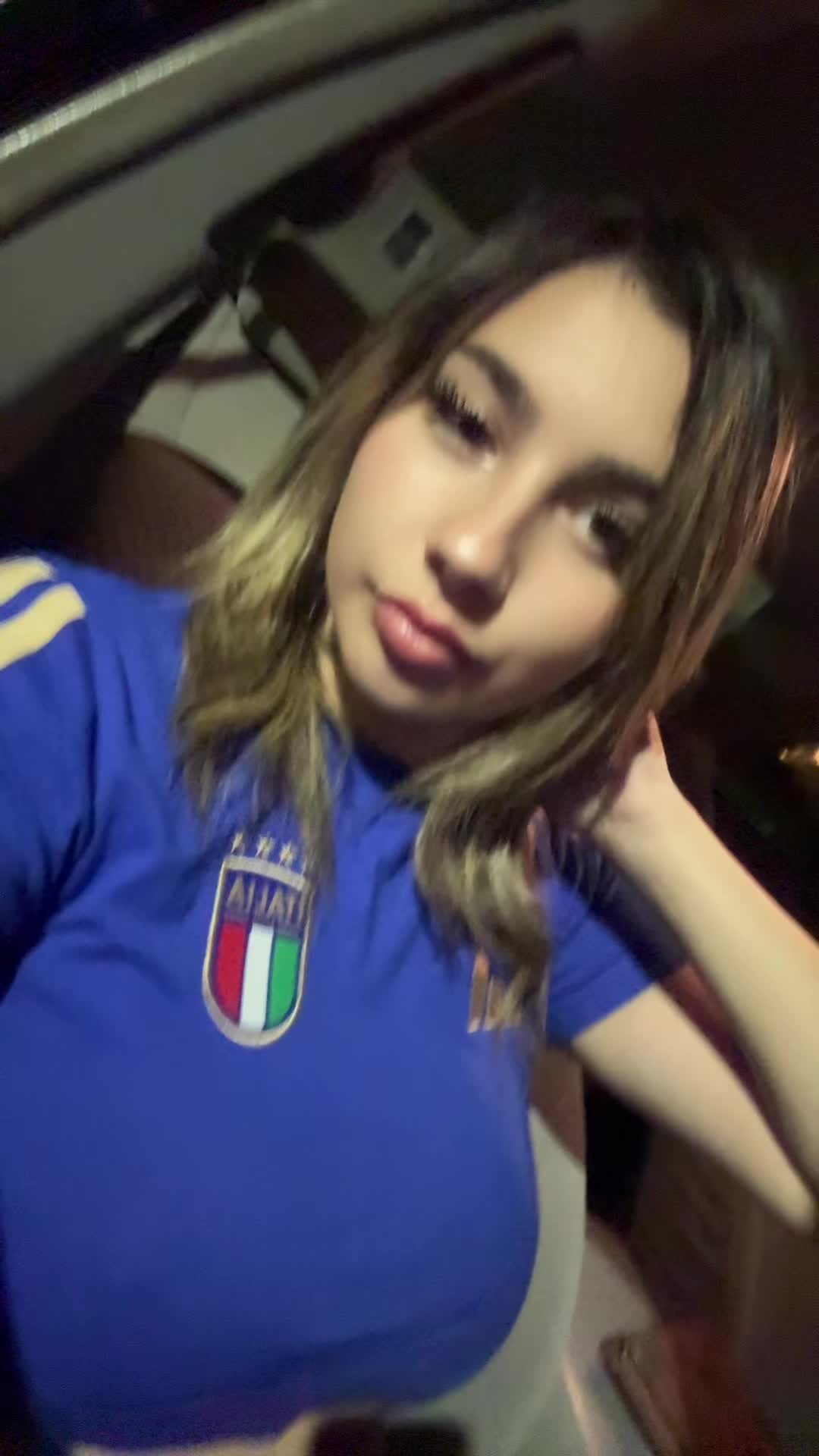 @giannaaziza