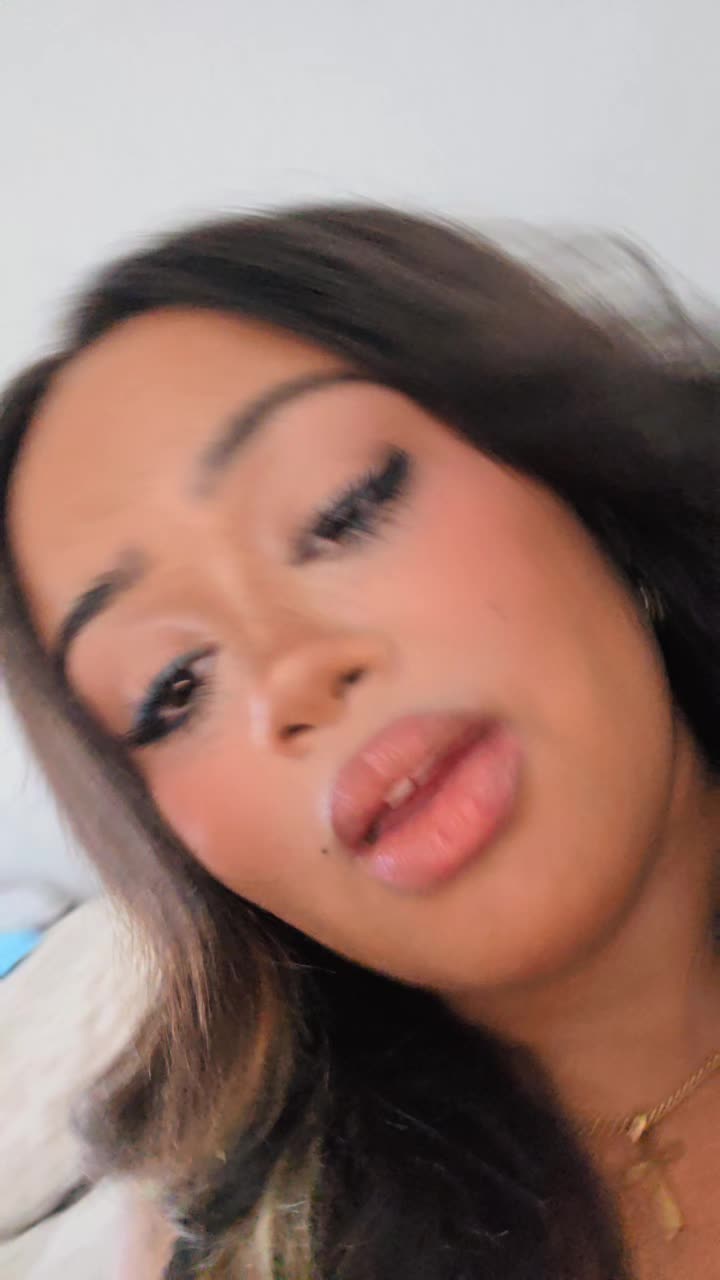 @Ayoko