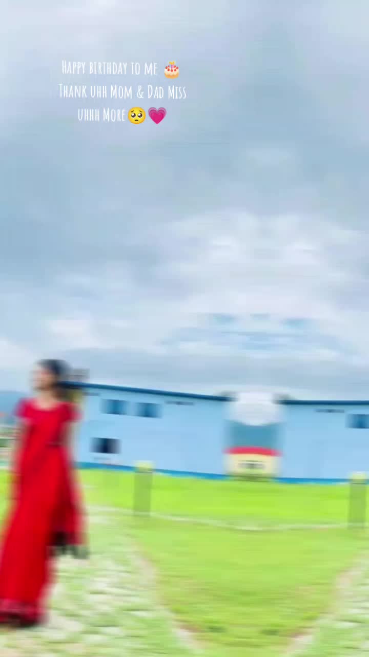 @स्वस्तिका 💫🤍