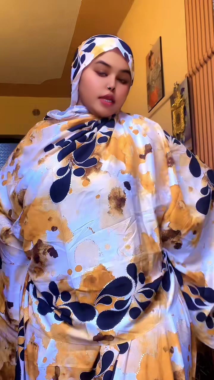 @Queen iftizam 🎀🥀