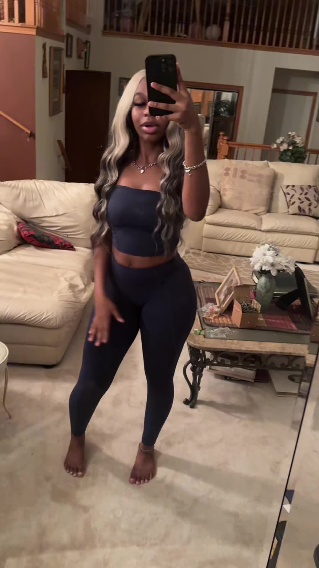 @hearteyes4dez