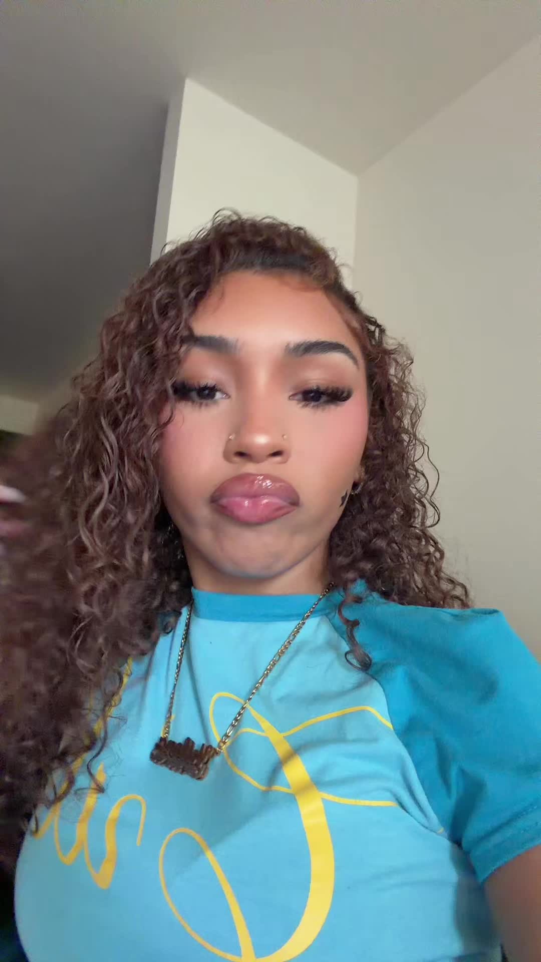 @Lena