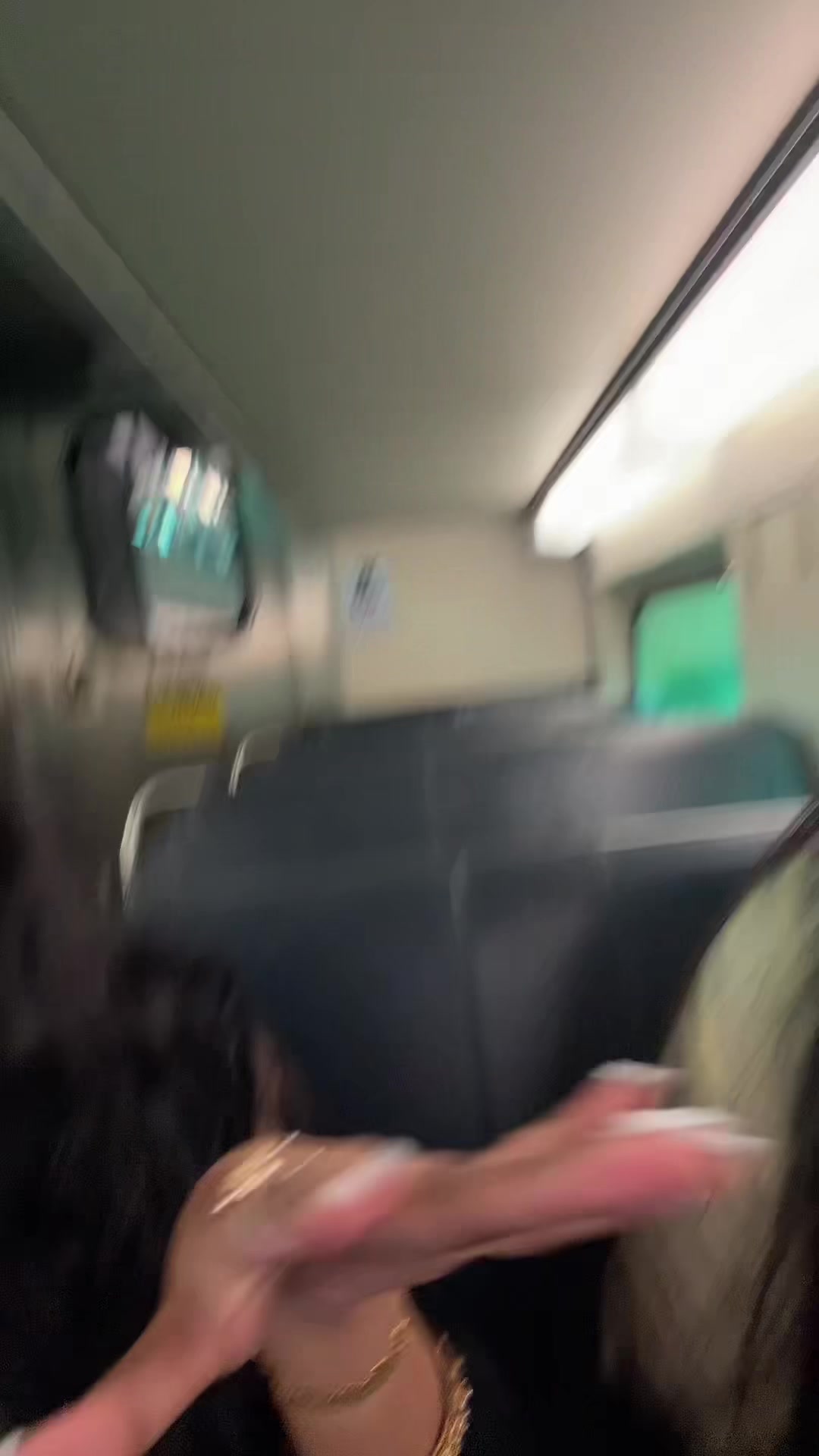 @divyamommyd