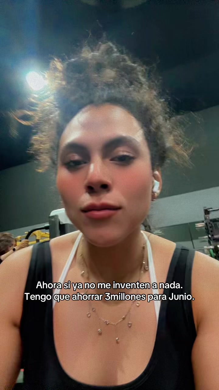 @NadiaTiscare&ntilde;o