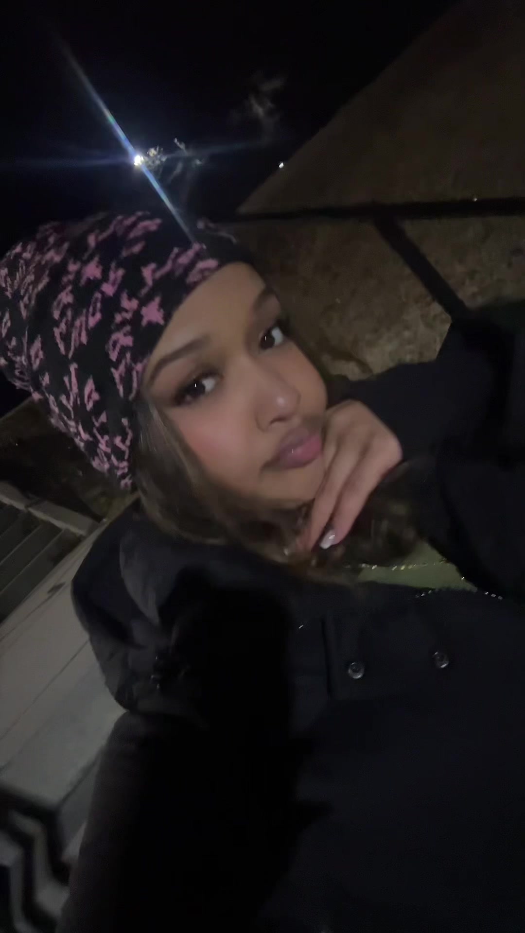 @<3