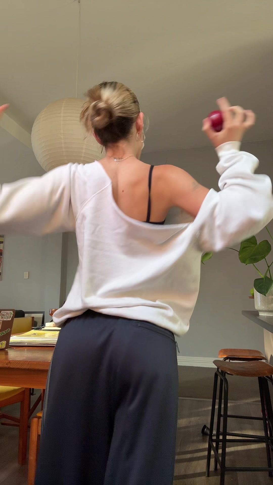 @Dominique
