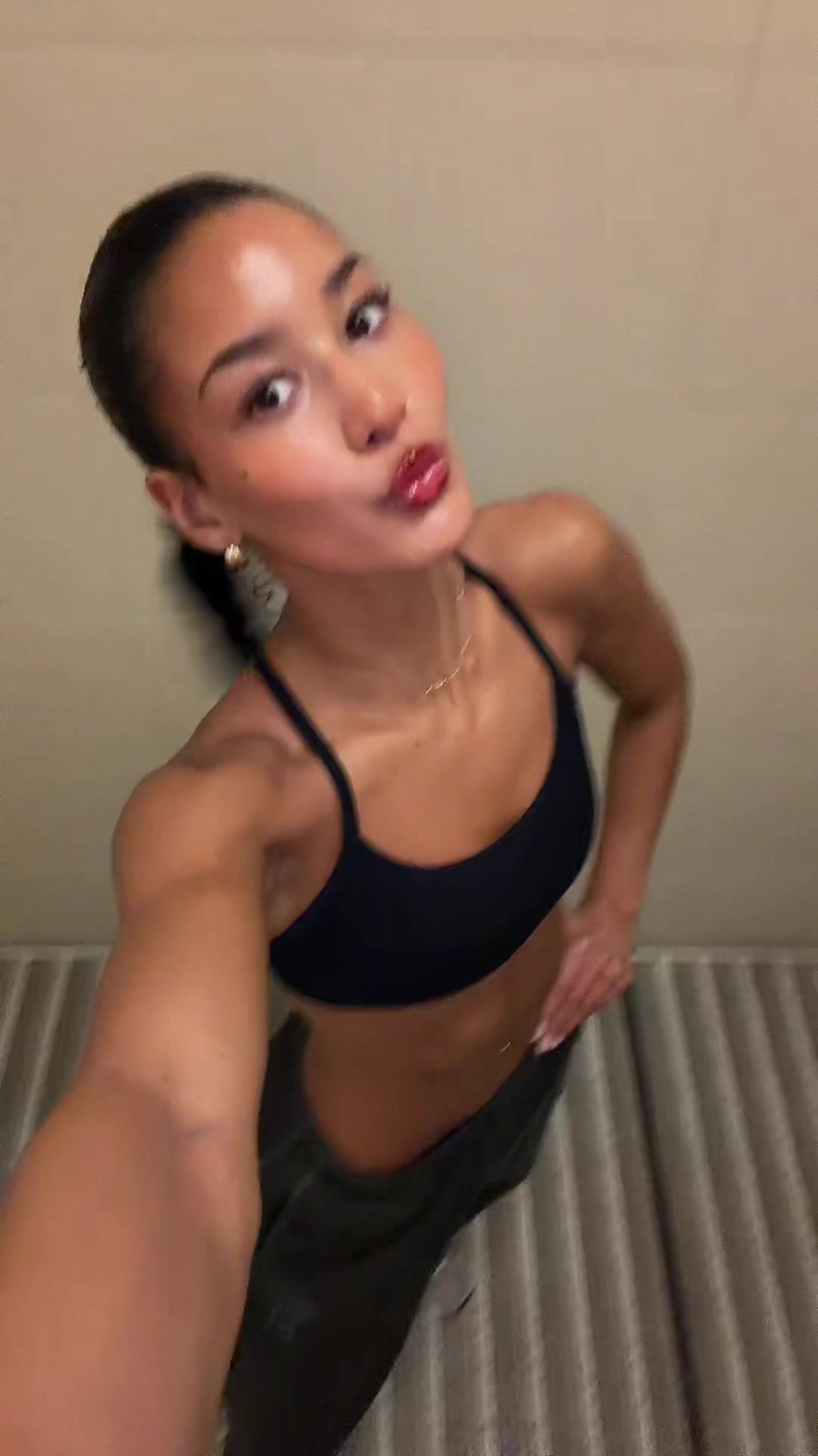 @MIYA PIERRE