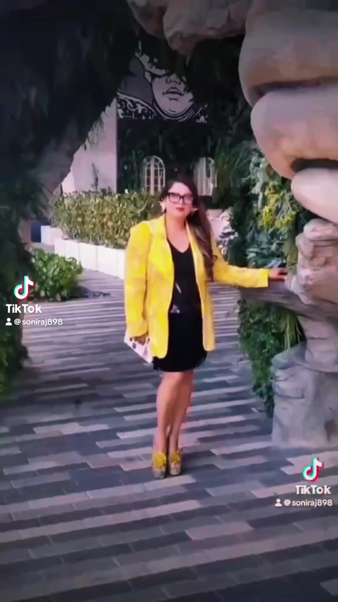 @Soni Raj898