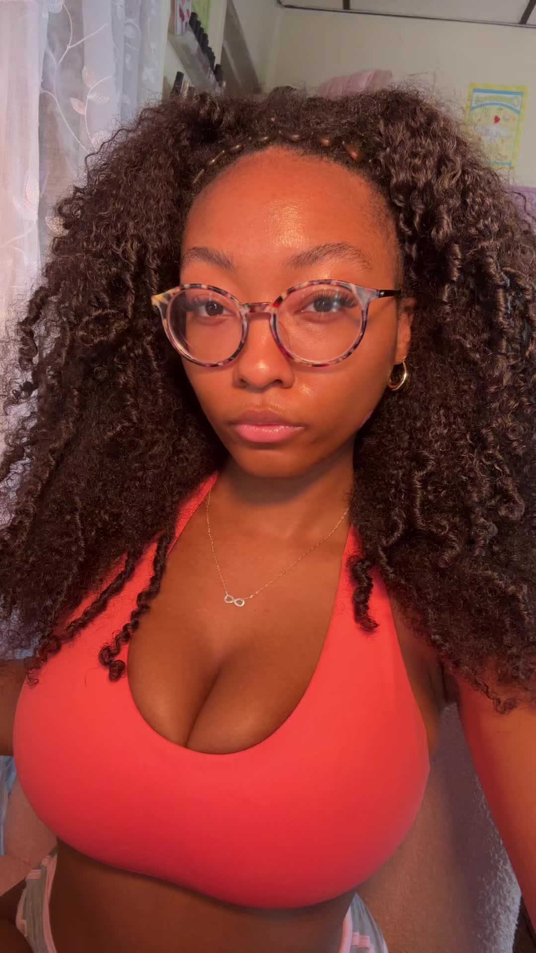@earth2mookie