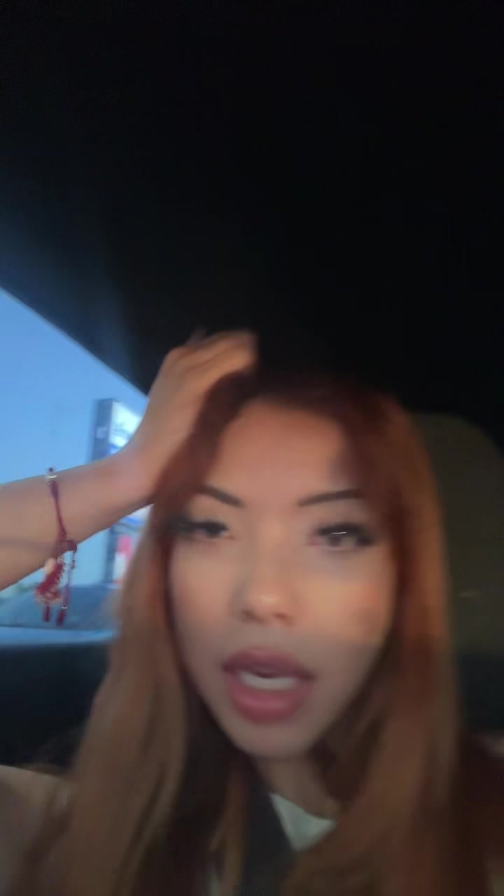 @Sab 👩🏼&zwj;🦰💋