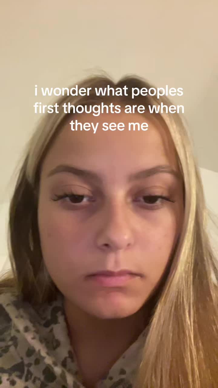 @carlyy