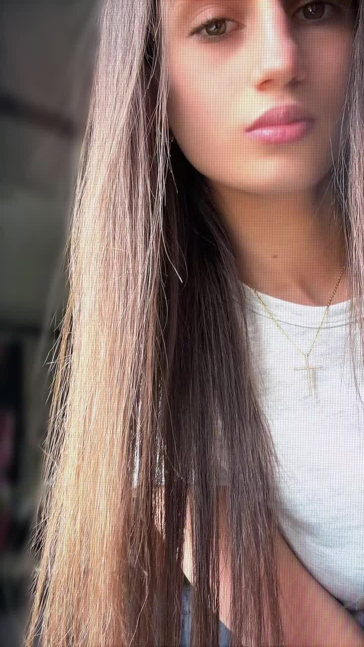 @Elisa_03