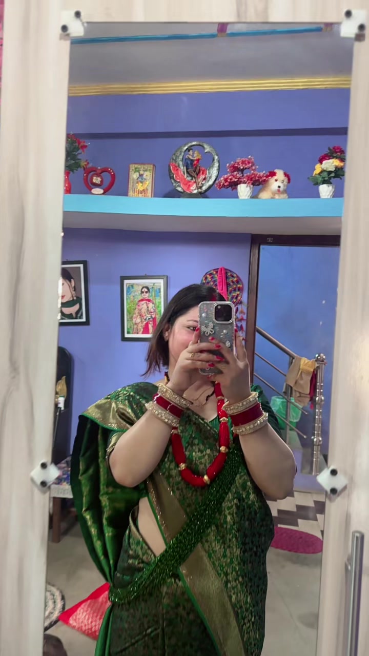 @🦋Priynka Shukla🦚