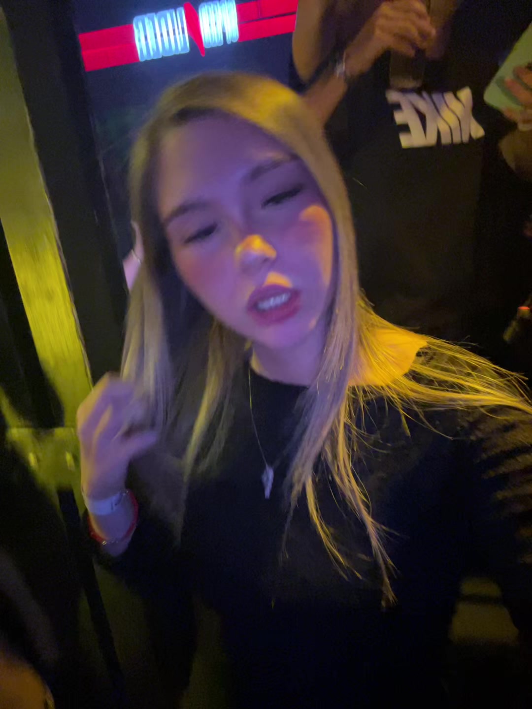 @Lolars