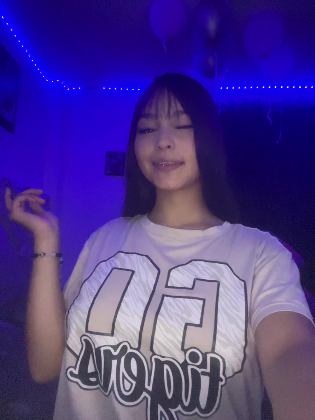 @𝓥𝓪𝓵𝓮𝓷𝓽𝓲𝓷𝓪